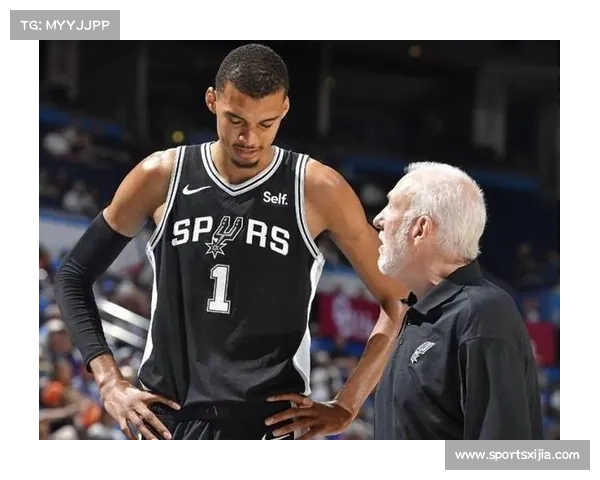 马刺不敌对手,文班亚马1月份场均贡献2.4次封盖